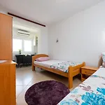 Vrebac Badem On The Peljesac Peninsula Pensionat