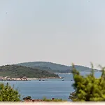 Pensionat Vrebac Badem On The Peljesac Peninsula Orebić