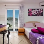 Vrebac Badem On The Peljesac Peninsula 3*
