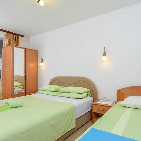 Vrebac Badem On The Peljesac Peninsula 招待所 奥瑞比克