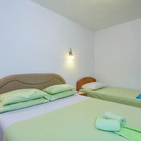 Vrebac Badem On The Peljesac Peninsula 招待所 奥瑞比克