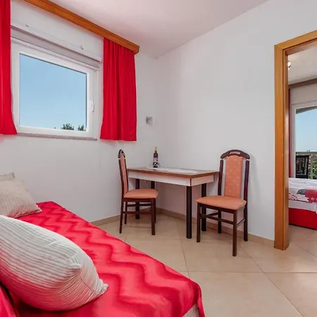 Vrebac Badem On The Peljesac Peninsula Pensionat *