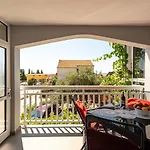 Vrebac Badem On The Peljesac Peninsula Guest house 3*