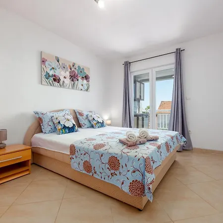 Vrebac Badem On The Peljesac Peninsula